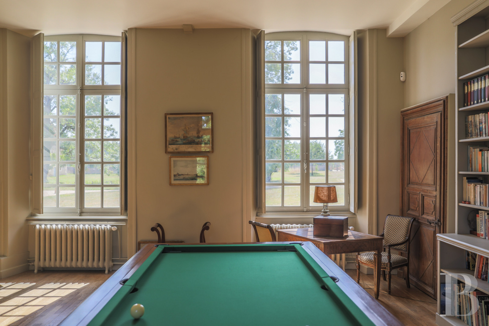 A château and its outbuildings in walled grounds to the north-east of Falaise, in Calvados - photo  n°17